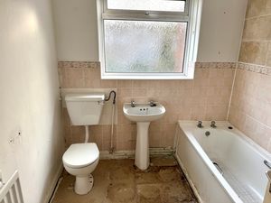 Photo 11- click for photo gallery